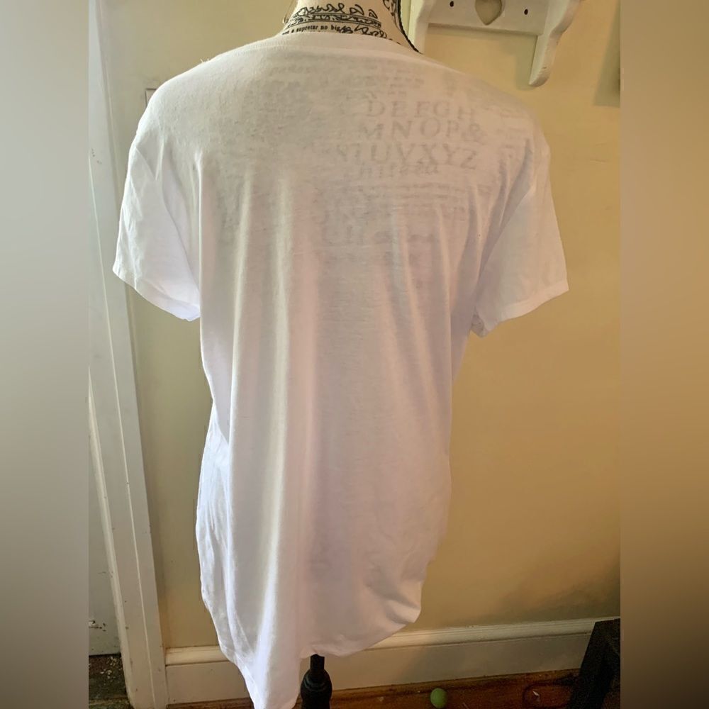 Be Grateful Be Kind Tee - Picture 3 of 5